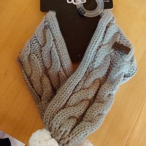 Ugg Small/Medium Dog Scarf